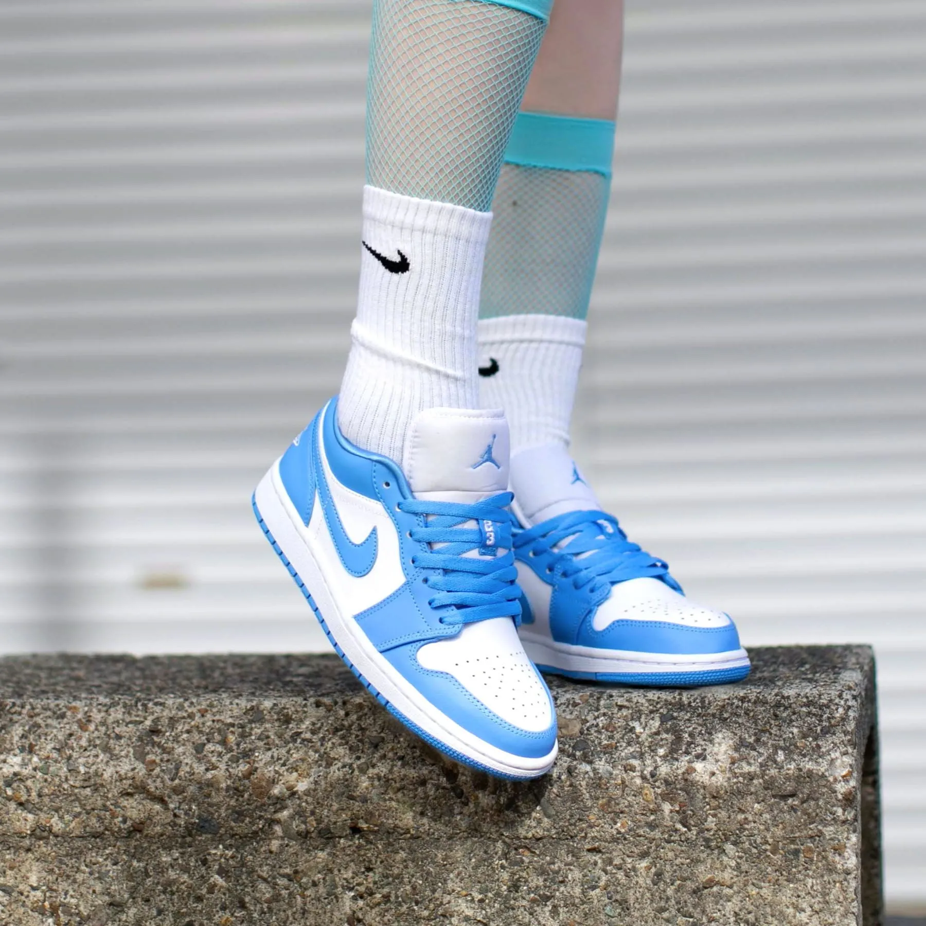 Air Jordan 1 Low Wmns 'UNC'