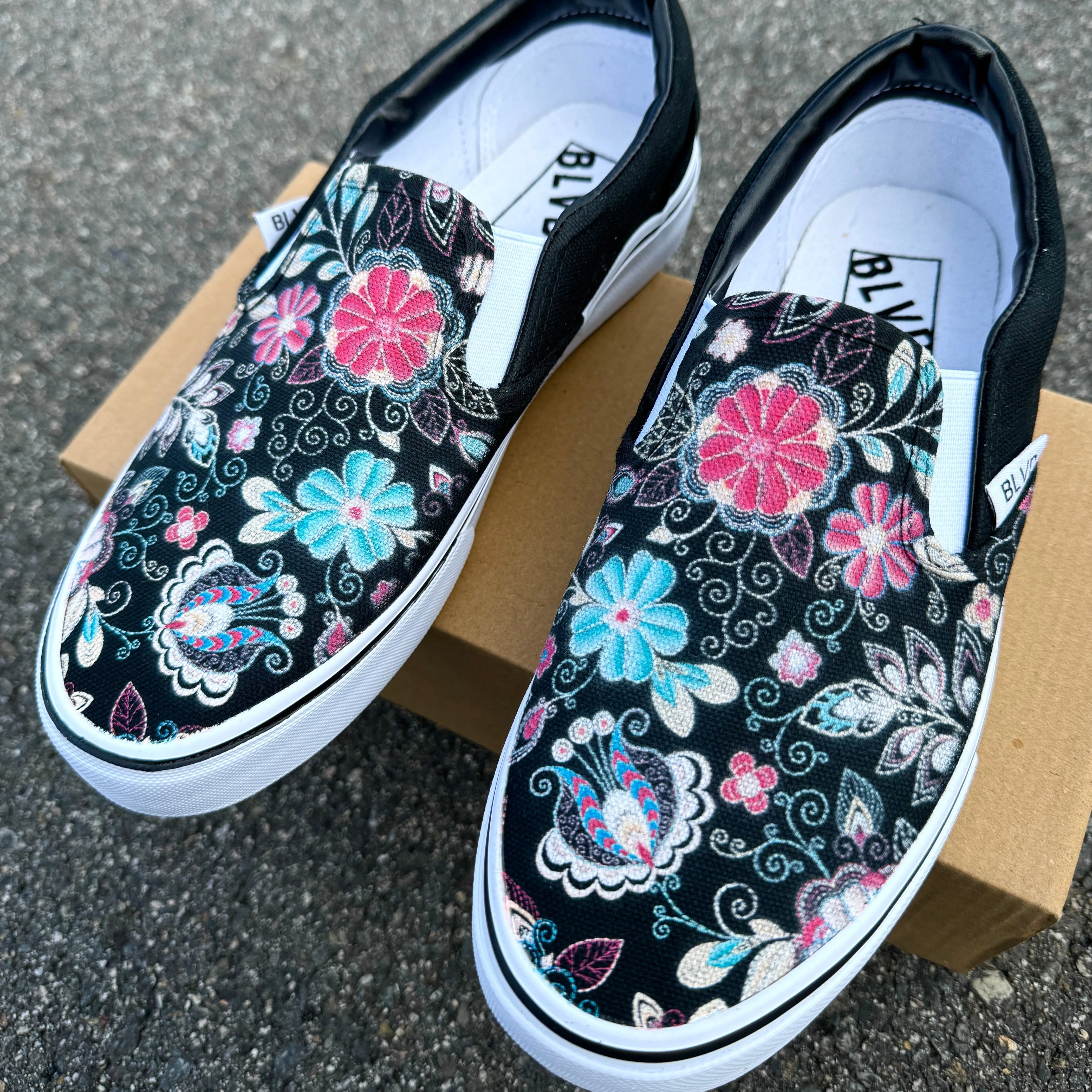 Embroidery Style BLVD Original Slip On Shoes for Men and Women