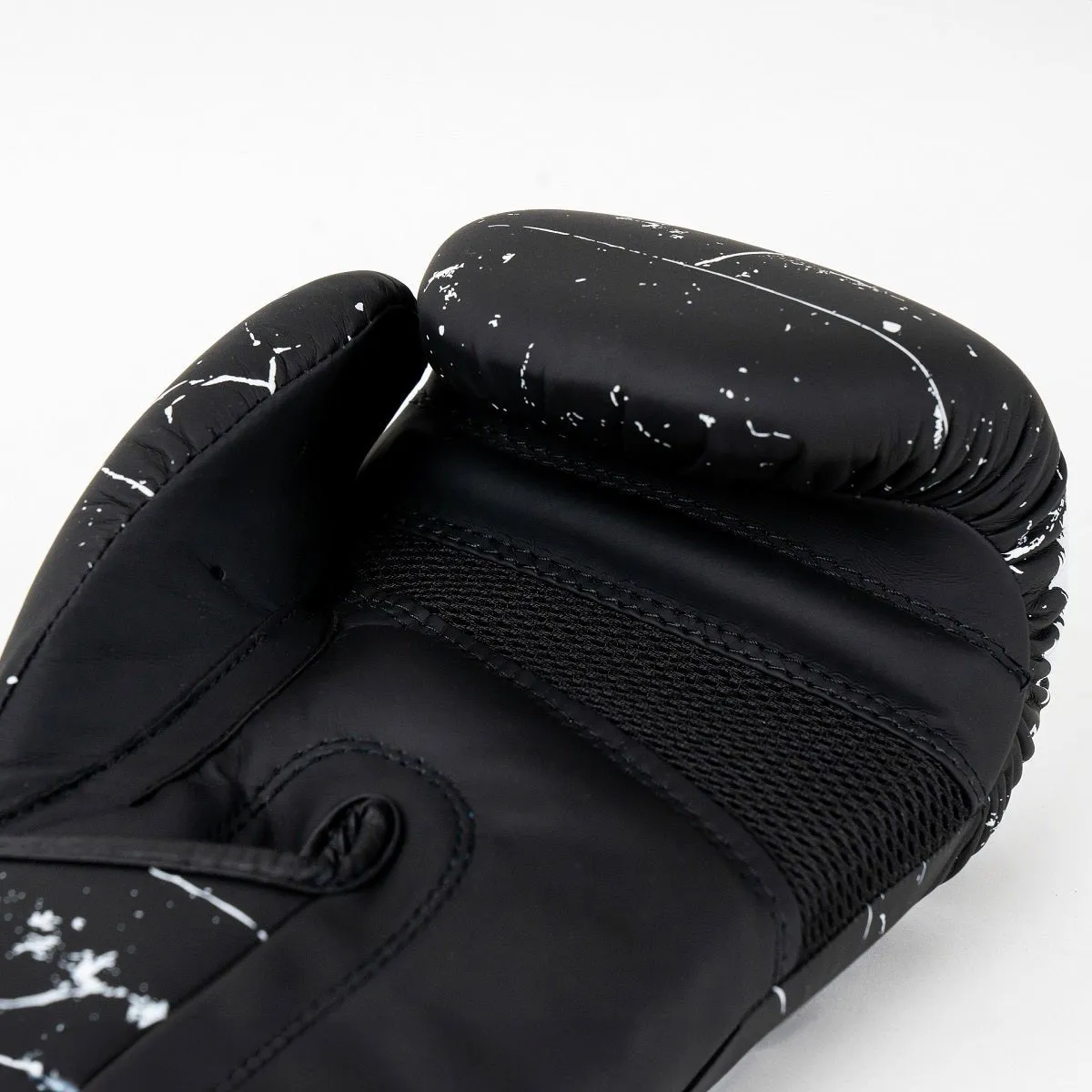 Knockout Punisher 2.0 Boxing Gloves