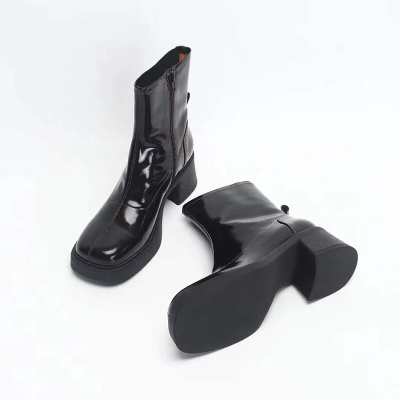 Platform Ankle Boots Leather Chelsea Boots Retro Square Toe Slimming Boots in White/Black