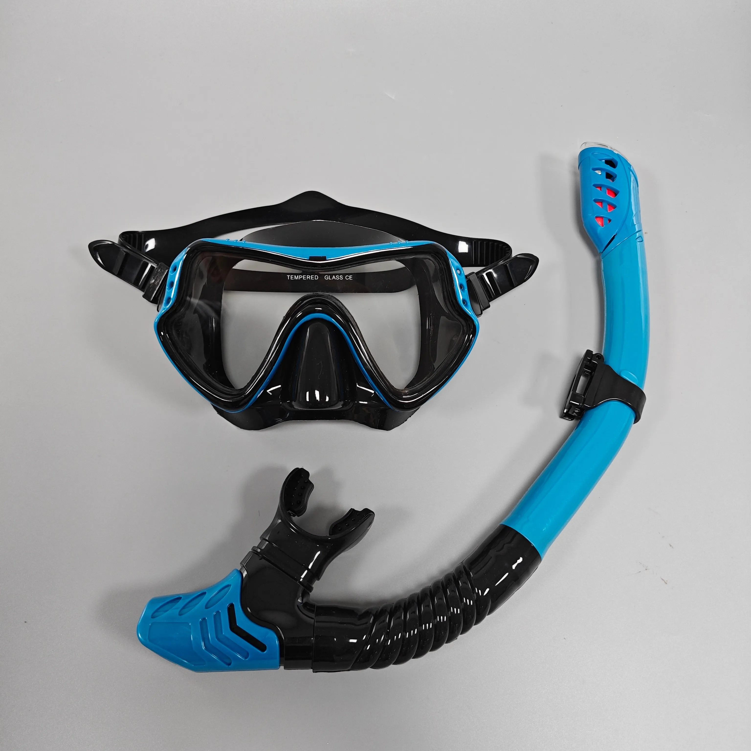 Professional Silicone Scuba Diving Mask - UV Waterproof