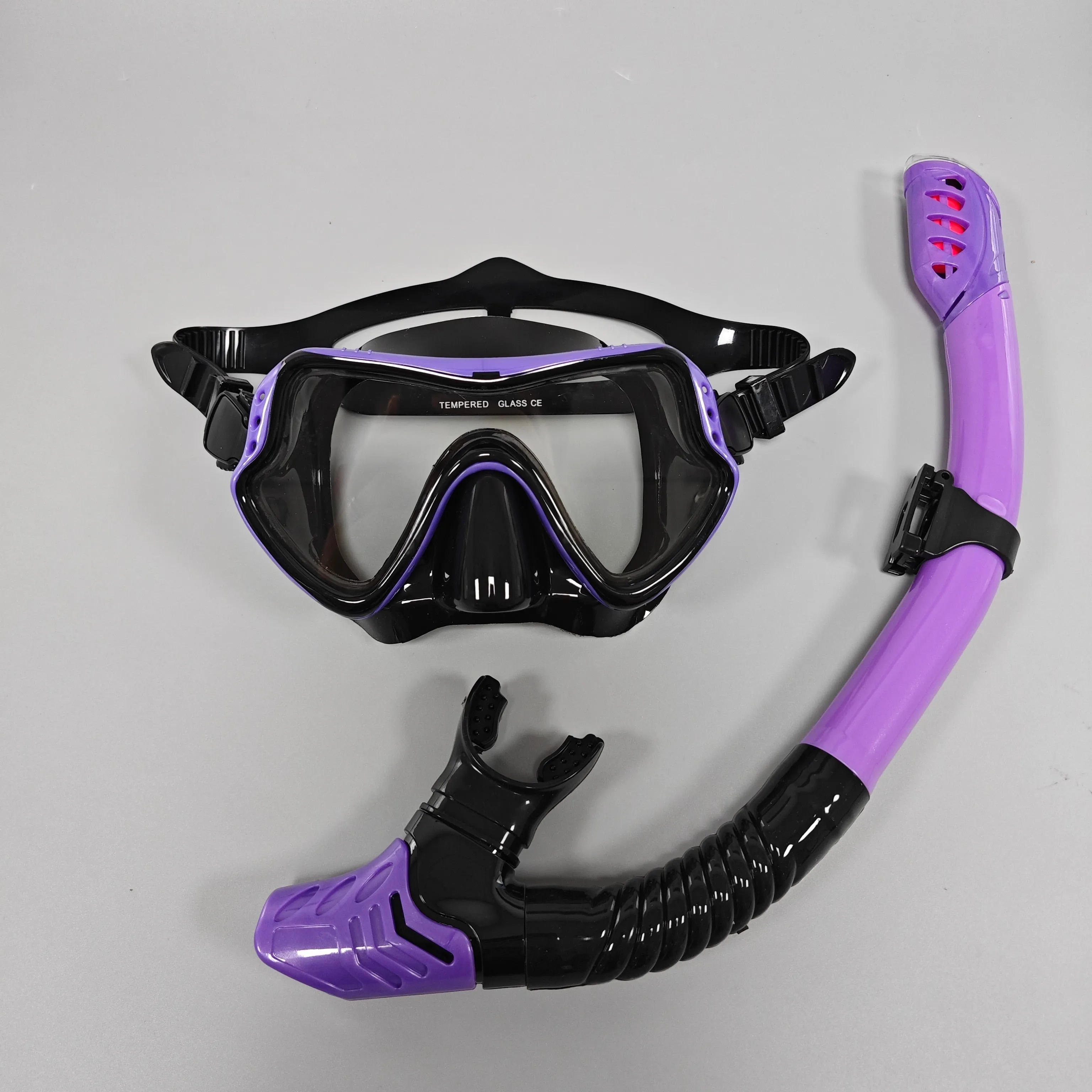 Professional Silicone Scuba Diving Mask - UV Waterproof