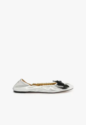 Suzanne Leather Flat