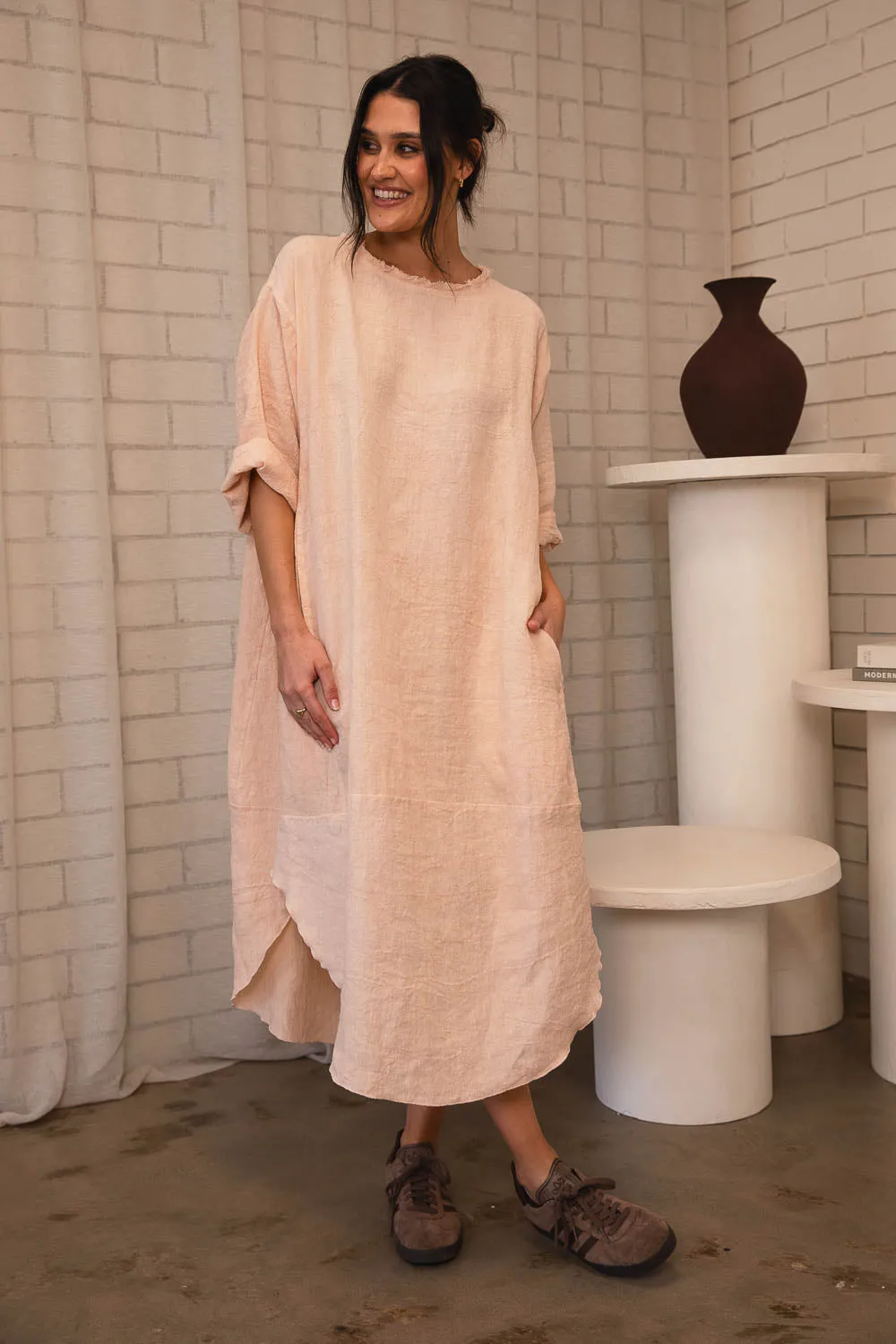 The Malle Linen Dress - Blush