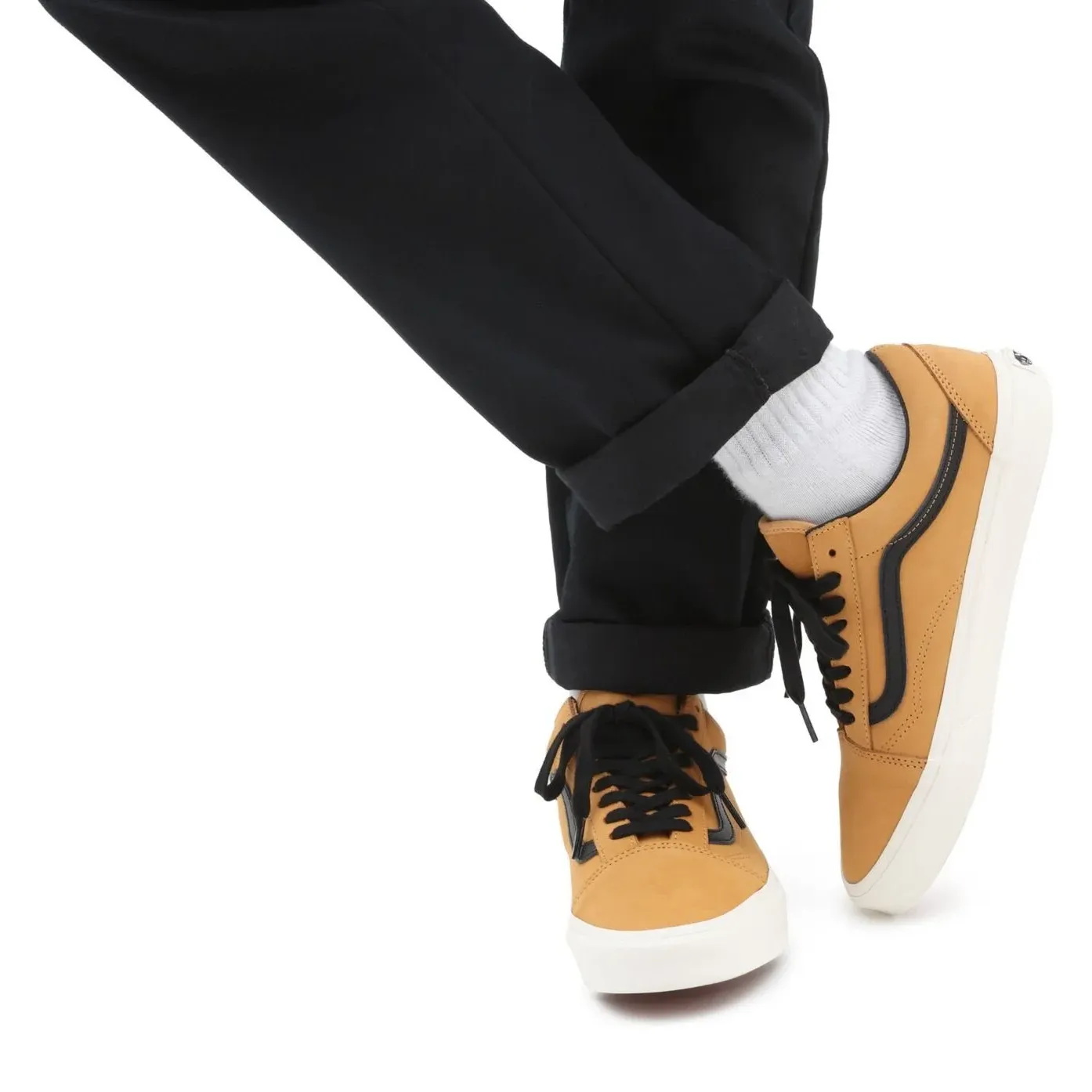 Vans Men's Old Skool Shoes - Nubuck Honey Gold / Black